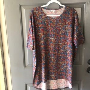 LuLaRoe Irma Hi/Low Tunic